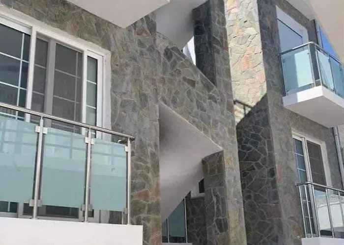 Despinas Seafront Apartments,Haraki